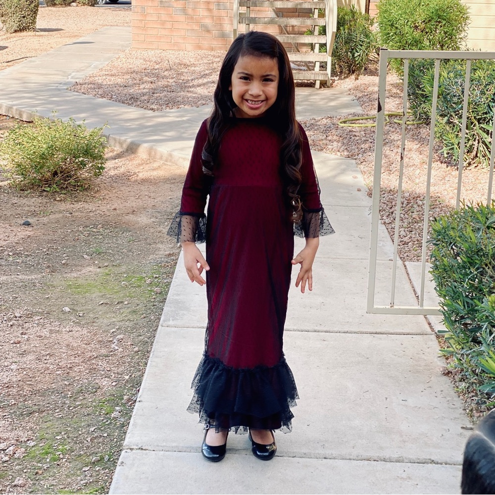 Girls Elegant Custom Lace Dress